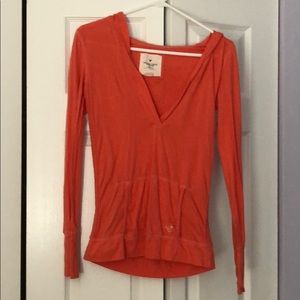 AEO long sleeve shirt w hood